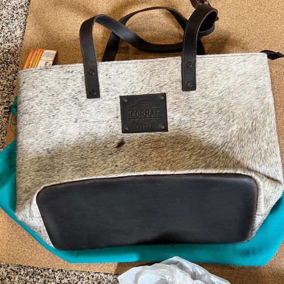NWT Corral Boots Branded Hair-on Tote Bag 13T x 18W - Picture 8 of 9